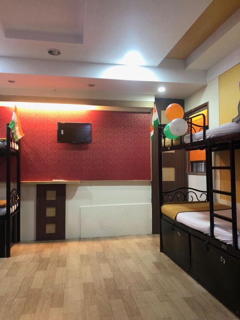 Bandra Dormitory Bombay Exterior foto